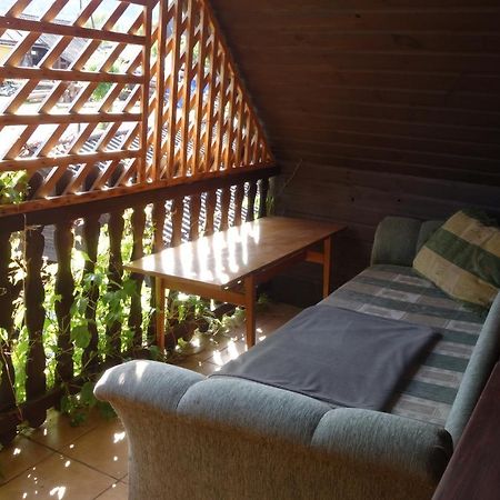 Pod Lipou Hotel Dolni Brusnice Exterior photo